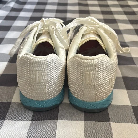 White NOBULL NWT athletic shoes, cute tropical design sides/bottom. Size 10 - Picture 3 of 5